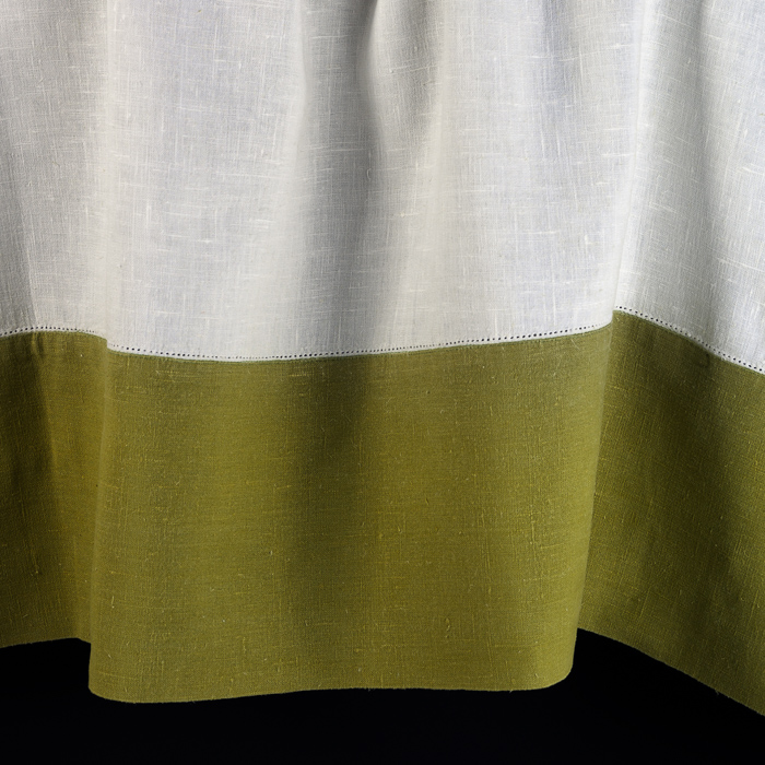 Volga Moss Green Border Cloth