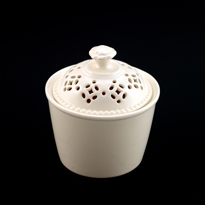 Leeds Creamware Sugar Bowl with Lid