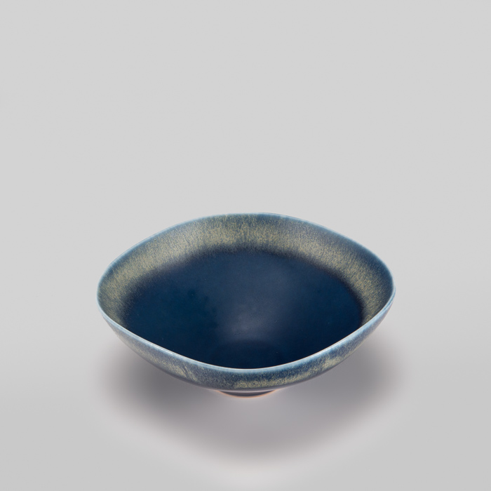 Osaka Lotus Bowl Ginsai Blue