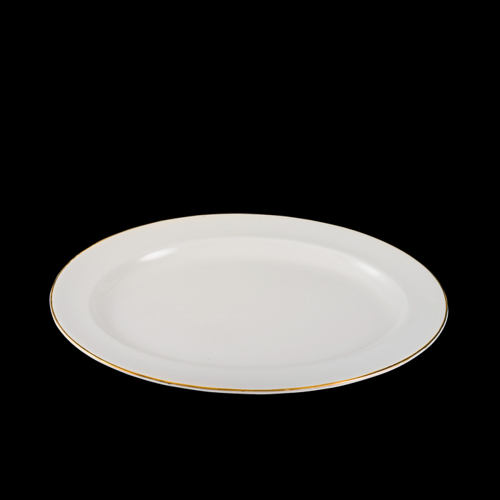 White & Gold Oval Plater